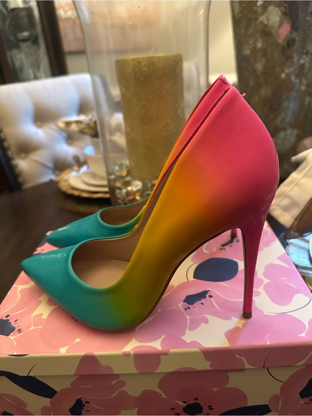 Slightly worn Size 8 Steve Madden Multicolor Pointed-Toe Stiletto - Teal Pink - Picture 2 of 9
